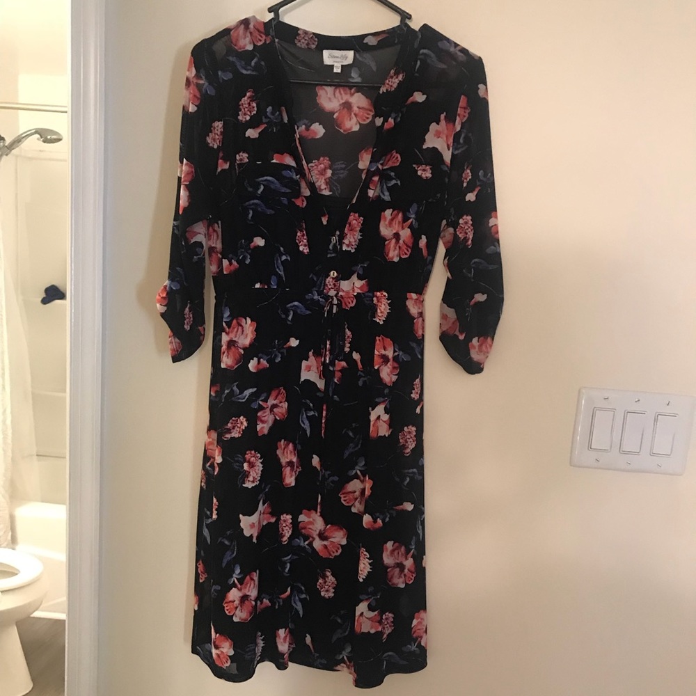 Siren Lilly maternity dress!